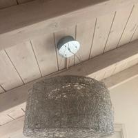 💡 Lampadario in fil di ferro intrecciato – design