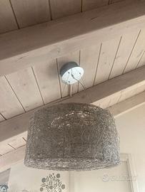 💡 Lampadario in fil di ferro intrecciato – design