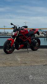 Ducati streetfighter 848