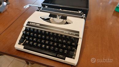 Macchina da scrivere  