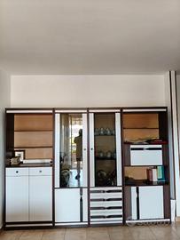 Mobile soggiorno con tavolo e 6 sedie