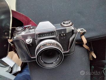 macchina fotografica Praktica
