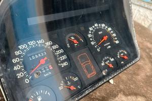 Quadro strumenti fiat uno turbo