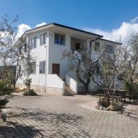 Vieste villetta a 150 mt dal mare