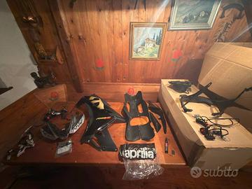 Accessori Aprilia RSV4 Factory – vari ricambi