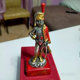 SOLDATINO USSARO GUARDIA REALE IN ARGENTO