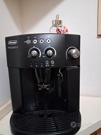 macchinetta del caffè delonghi 
