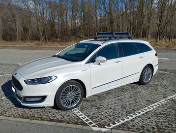 Ford Mondeo Vignale 2.0