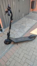 Monopattino elettrico come nuovo