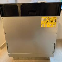 Lavastoviglie Electrolux AirDry serie 300 nuova