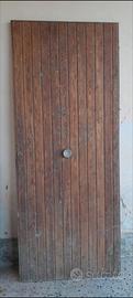1 porta in legno, colore rovere