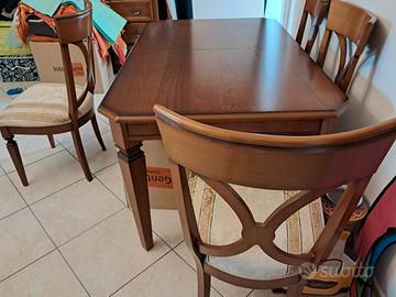 tavolo da salotto allungabile. 