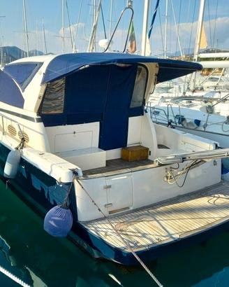 Cayman 38 hard top linea d' assi