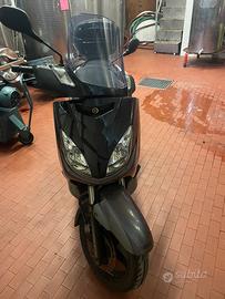 Scooter 250 cc usato