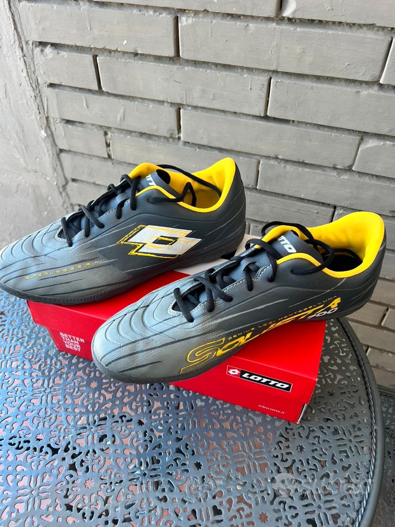 Scarpe calcio Lotto Abbigliamento e Accessori In vendita a Napoli