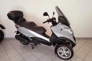 Piaggio MP3 400 hpe ABS/ASR Perfetto, come nuovo