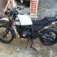 Moto Royal Enfield himalayan 411.    euro 1900