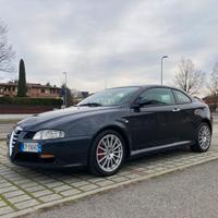 Alfa Romeo GT 3.2 V6 ASI