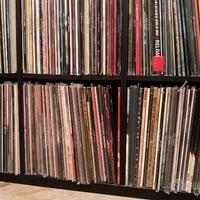 Lotto 300 Lp vinili rock pop jazz Nuovi e usati

d