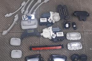 ricambi peugeot 807, ulysse, citroën C8, phedra,