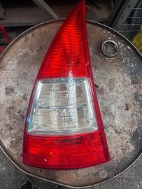 FARO POSTERIORE SINISTRO CITROEN C3 ANNO:2007