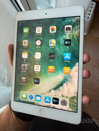 Lotto iPhone X 64gb e iPad mini 2 32gb