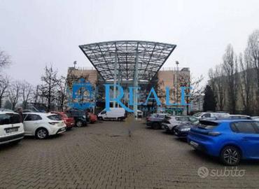 Immobile di 250 m² con più di 5 locali a Buccinasc