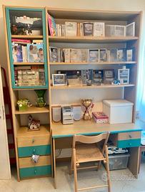 Scrivania con parete attrezzata in rovere