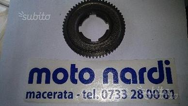 Ingranaggio Quarta velocità Piaggio Vespa/ Ape