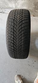 Pneumatici invernali 215/50 R17 Nokian