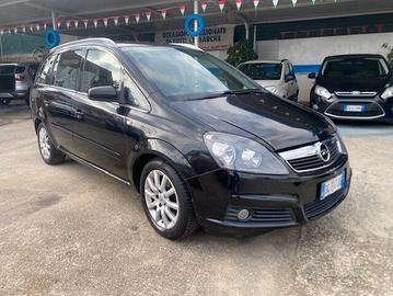 Opel Zafira 1.8 16V VVT Club