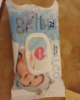 salviette umidificate  per tutti gli usi..........