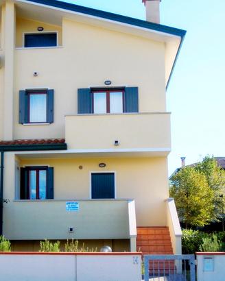 Villetta a schiera zona levante SETTEMBRE