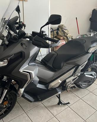 Honda X-ADV 750