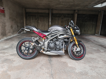 Triumph speed triple 1050R