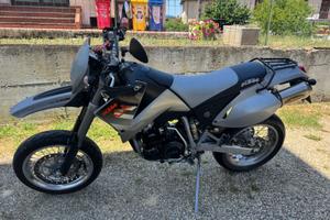 Ktm 640 lc4 motard 2002  supermoto