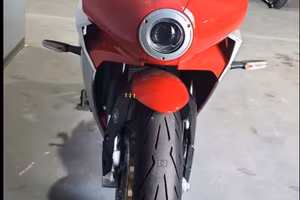 Mv Agusta Superveloce 800