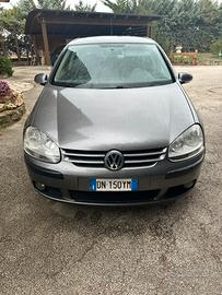 Golf 5 1.6 75cv con impianto a gas