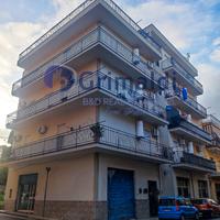 Luminoso ampio 4 vani zona autostrada [AM/59]