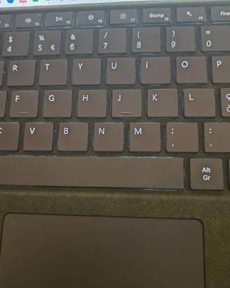 Tastiera surface pro8