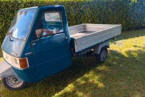 Piaggio APE P703V