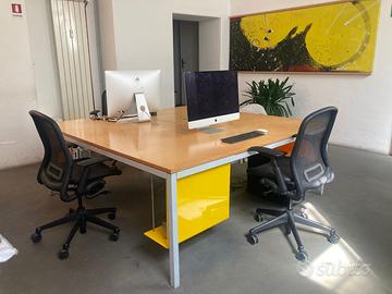 Tavolo da lavoro in betulla e acciaio