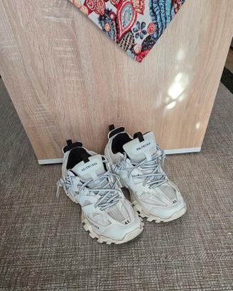 balenciaga Truck 41 bianche