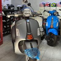 Piaggio GTS 300 Vespa gts 310 super sport 2025 pro
