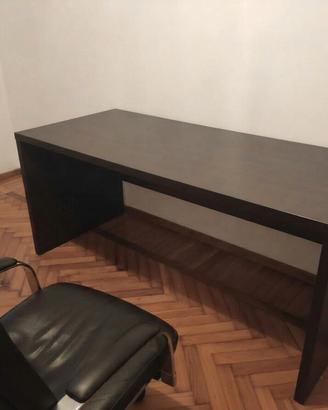 Scrivania nera Ikea Malm