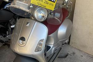 Piaggio Vespa 250 GTS - 2008