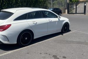 Mercedes Cla 200d shooting brake amg line