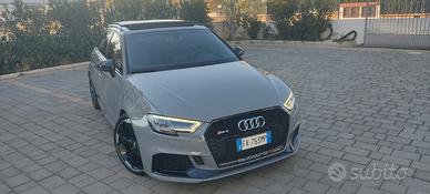 audi RS3 