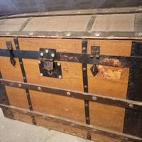 Baule in legno fine '800