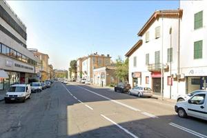 Box / Garage di 200 m² a Modena